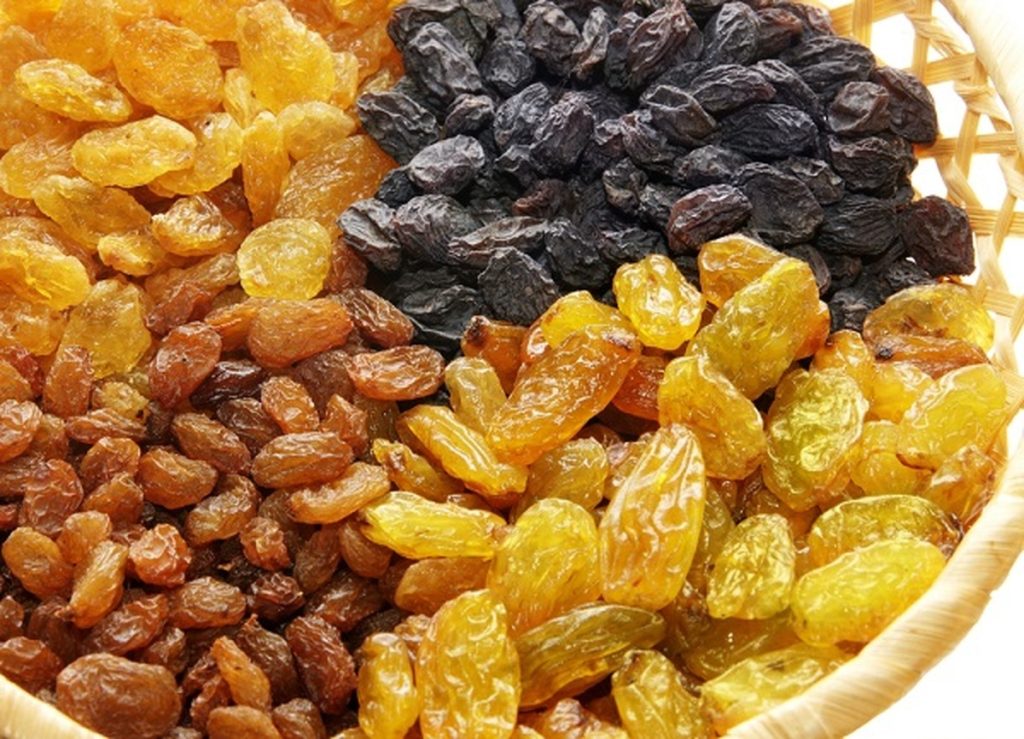 کشمش یک آجیل‌ خون‌ ساز